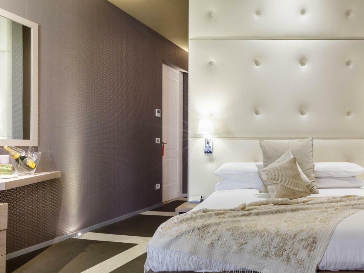 Private Luxury Suites Roma Esterno foto
